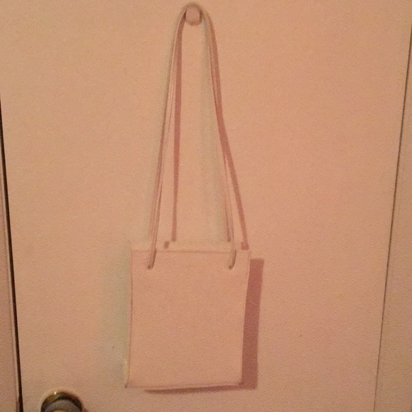 90s white GUESS shoulder bag - Picture 3 of 3